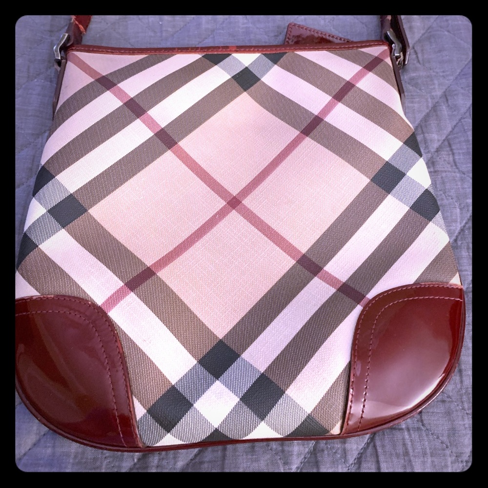 Burberry crossbody pre loved